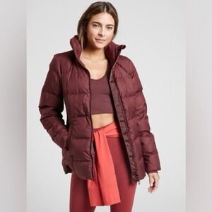 Athleta downtown puffer jacket red size small